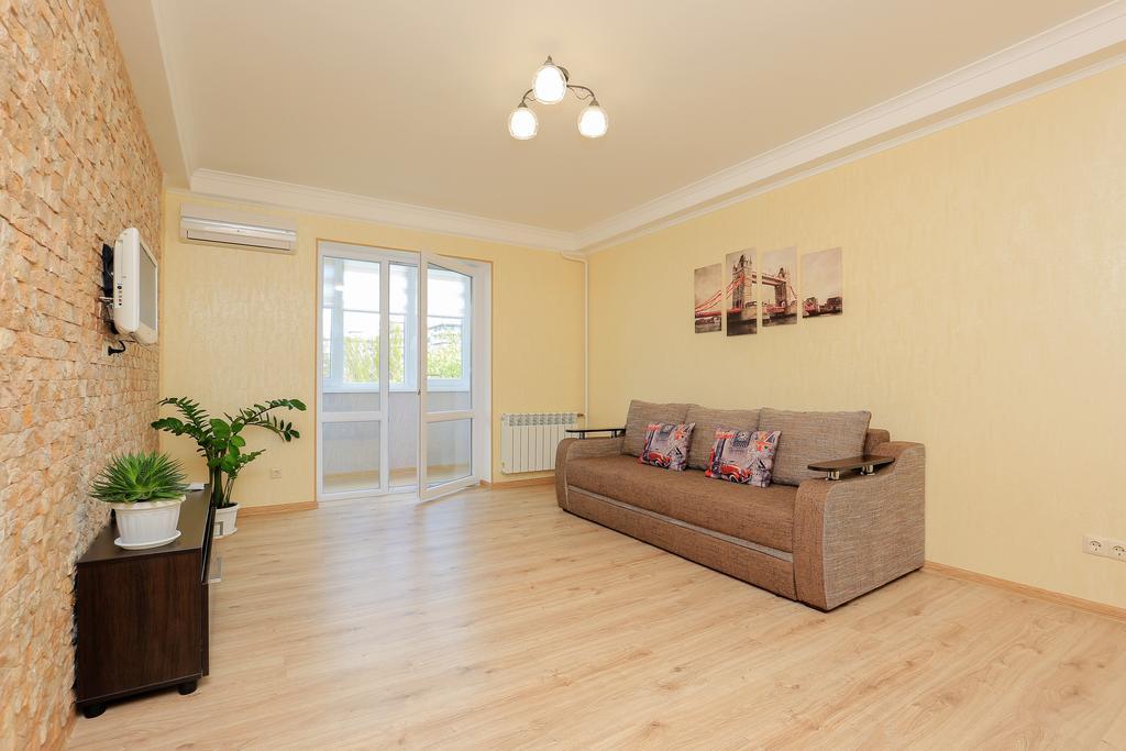Apartment On Obolonskiy Prospect 16V Κίεβο Εξωτερικό φωτογραφία