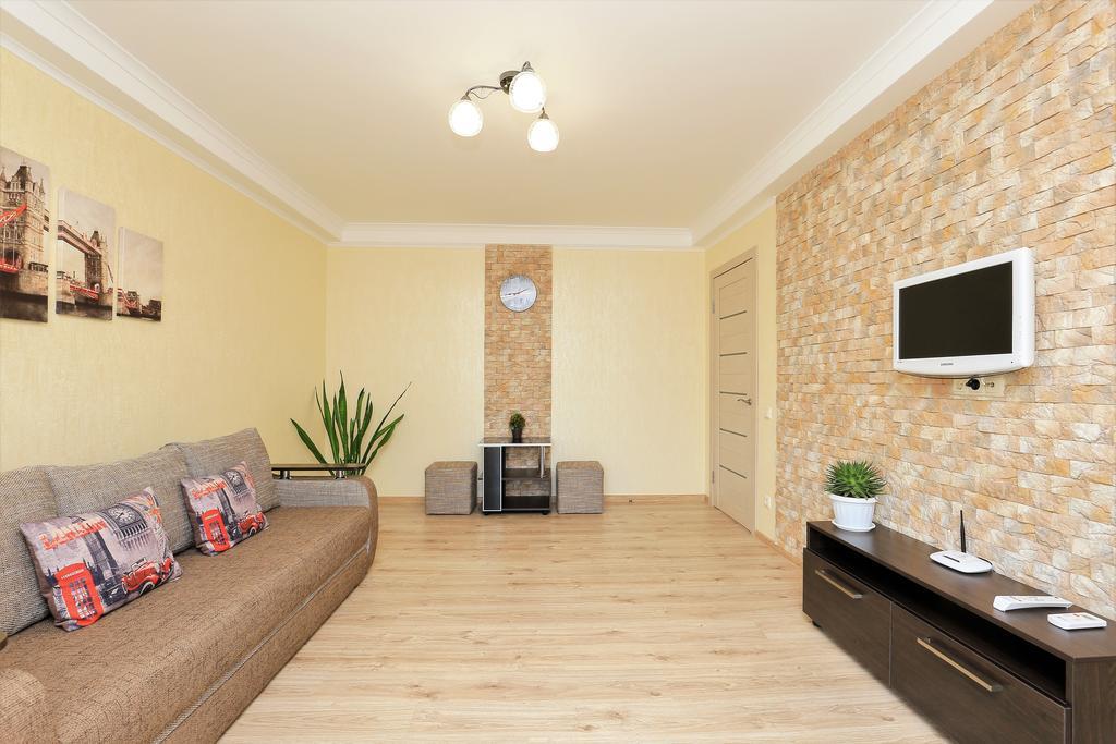 Apartment On Obolonskiy Prospect 16V Κίεβο Εξωτερικό φωτογραφία